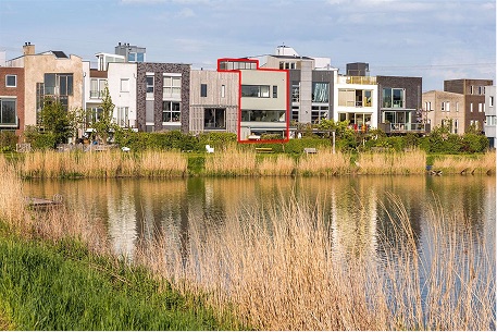 James Bradleystraat 18
